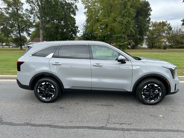 2026 Kia Sorento S - Photo 29