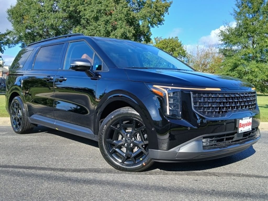 New 2026 Kia Carnival Hybrid SX Minivan/Van