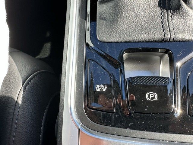 2026 Kia Carnival SX Prestige - Photo 10