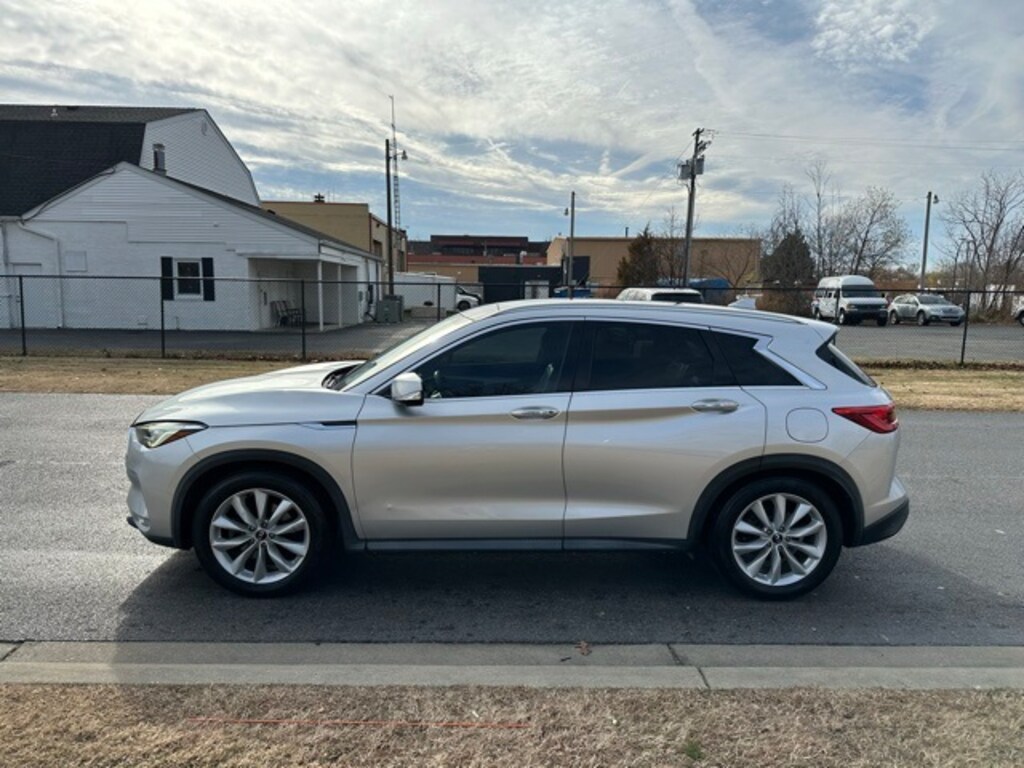Used 2019 INFINITI QX50 ESSENTIAL SUV