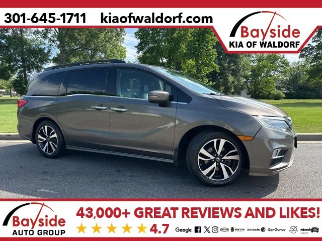 2018 Honda Odyssey Elite's photo