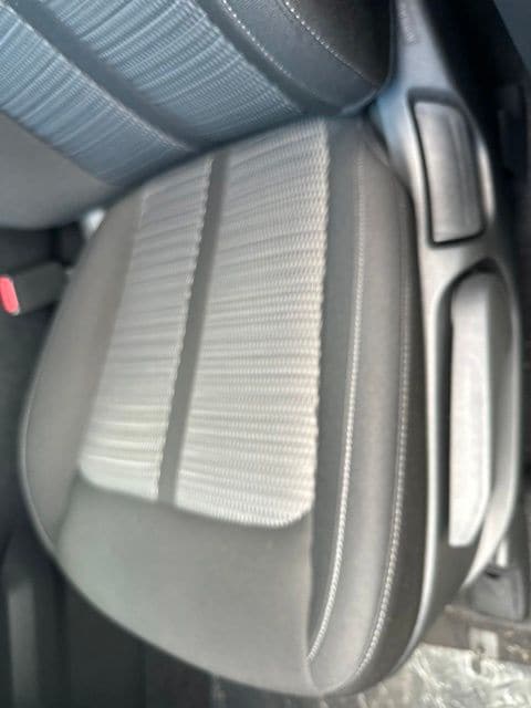 2026 Kia Sorento LX - Photo 31