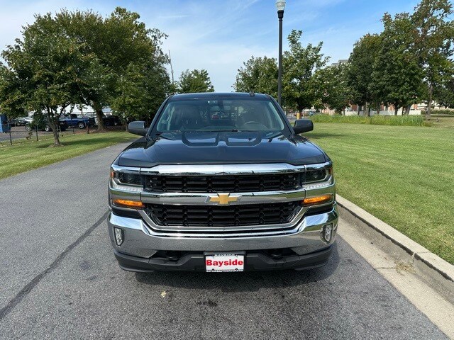 2017 Chevrolet Silverado 1500 photo 4