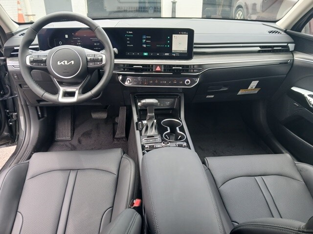 2026 Kia K5 EX photo 3