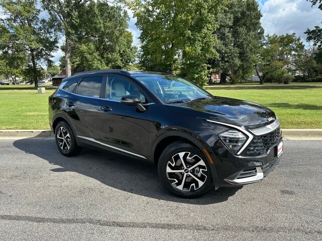 2024 Kia Sportage Hybrid EX photo 2