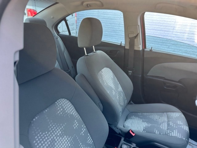 2019 Chevrolet Sonic LS photo 29