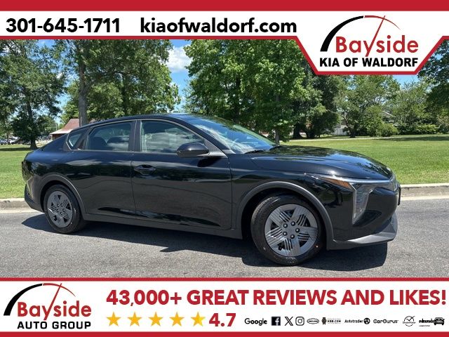2026 Kia K4 LX AT's photo