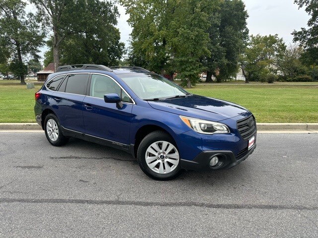 2016 Subaru Outback 2.5i Premium photo 4