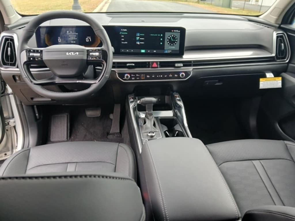 New 2026 Kia Sorento S SUV