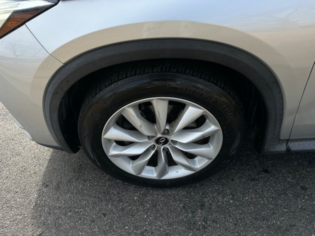 Used 2019 INFINITI QX50 ESSENTIAL SUV