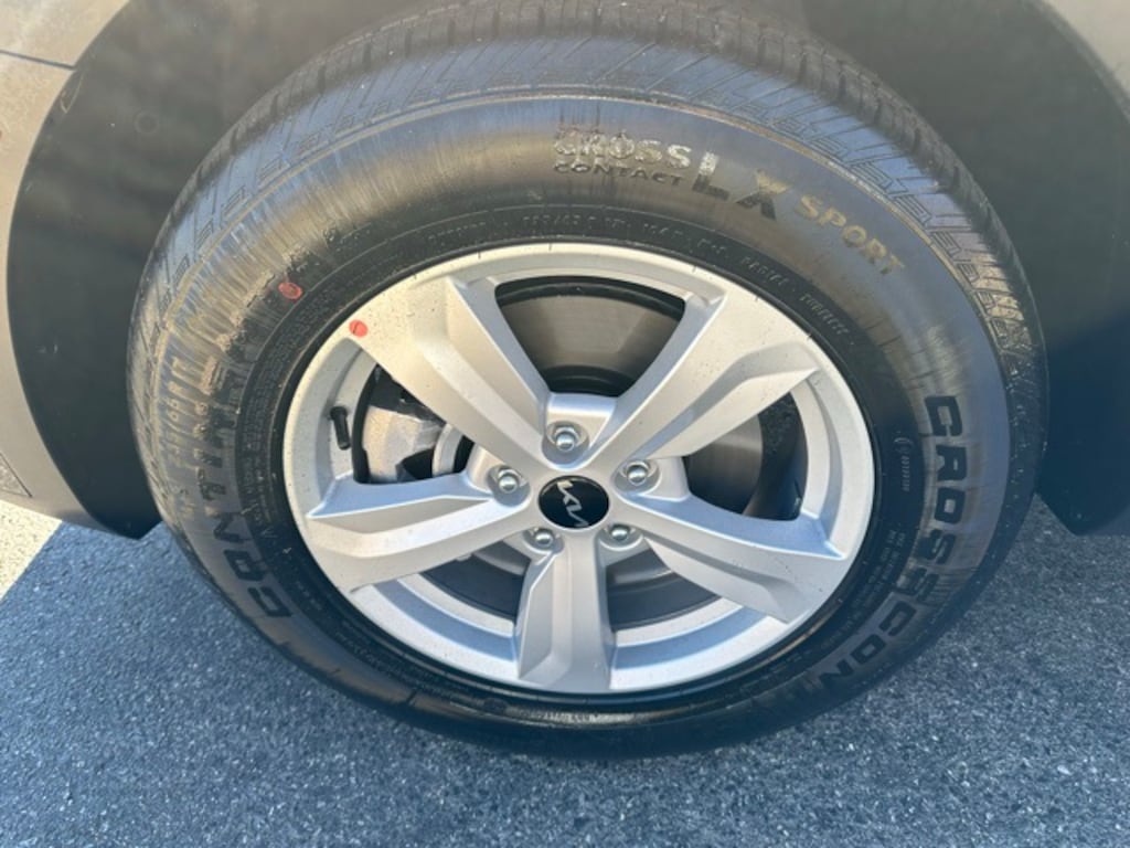 New 2026 Kia Sorento LX SUV