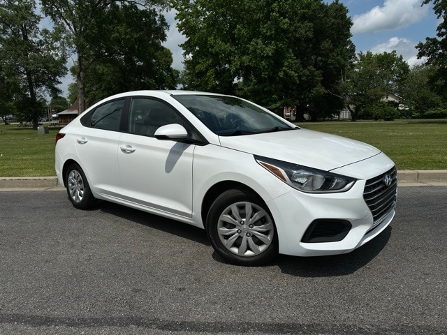 Used 2022 Hyundai Accent SE with VIN 3KPC24A60NE158614 for sale in Waldorf, MD
