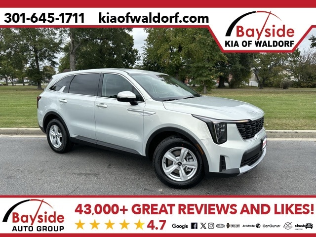 2026 Kia Sorento LX's photo