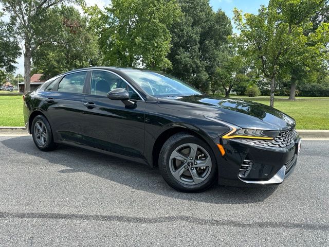 Used 2022 Kia K5 LX with VIN 5XXG24J21NG127040 for sale in Waldorf, MD