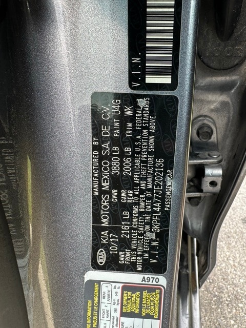 2018 Kia Forte S photo 32