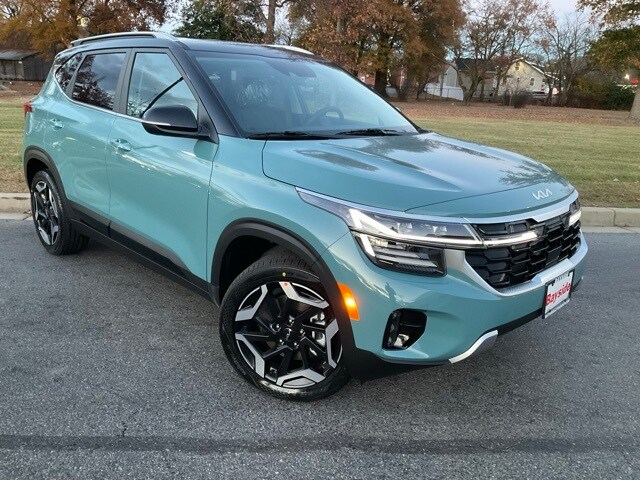 2026 Kia Seltos SX photo 2