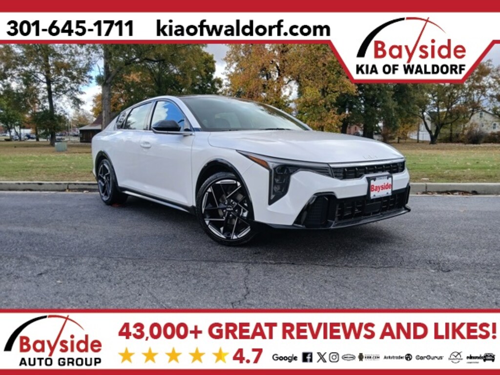 New 2025 Kia K4 GT-Line Sedan
