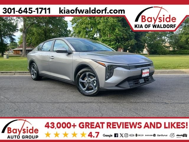 2026 Kia K4 LXS AT's photo