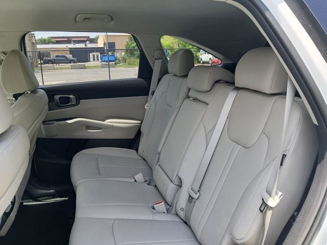 2026 Kia Sorento S - Photo 40