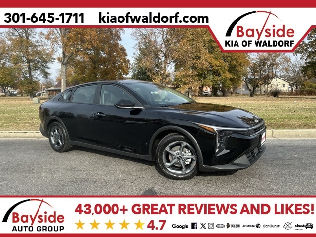 2025 Kia K4 LXS's photo