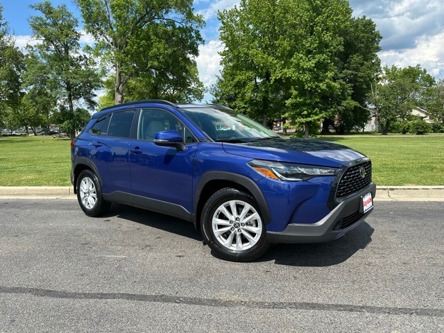 Used 2022 Toyota Corolla Cross LE with VIN 7MUBAABG0NV023200 for sale in Waldorf, MD