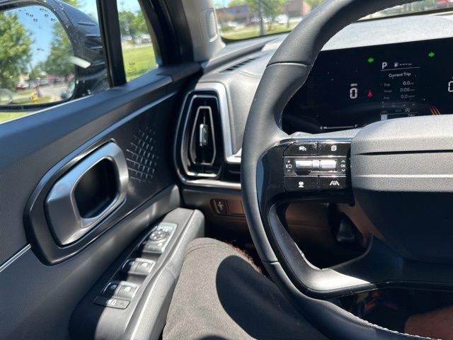 2026 Kia Sorento LX - Photo 41