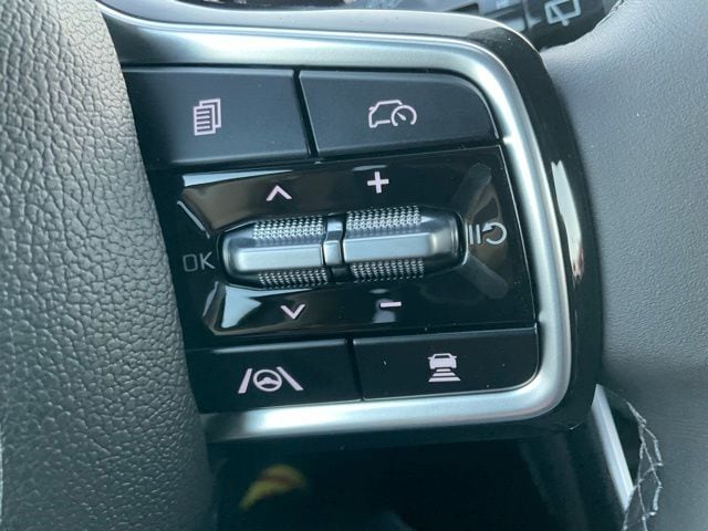 2026 Kia Carnival SX - Photo 28