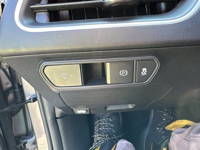2025 Kia K4 LXS - Photo 42