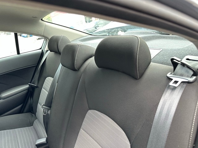 2018 Kia Forte S photo 12