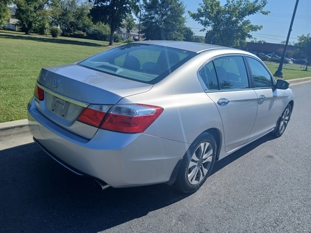 2013 Honda Accord LX photo 9