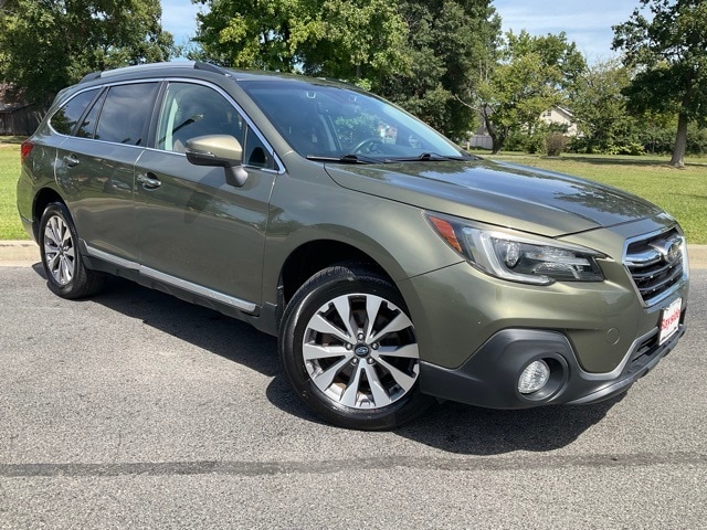 Used 2018 Subaru Outback Touring with VIN 4S4BSATC9J3220828 for sale in Waldorf, MD