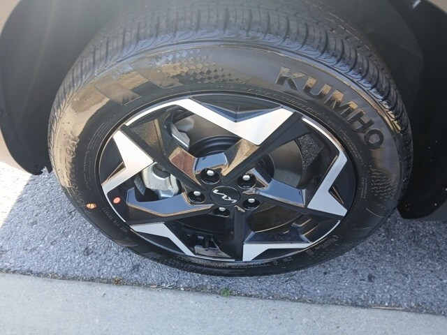 2026 Kia Seltos EX photo 4