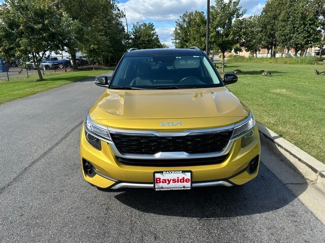 2023 Kia Seltos S photo 3
