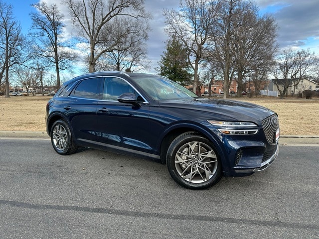 2024 GENESIS GV70 Standard's photo