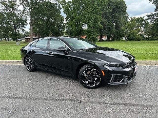 2026 Kia K5 GT-Line photo 2