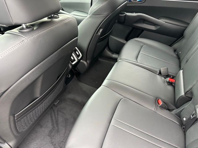 2026 Kia Sorento S - Photo 16