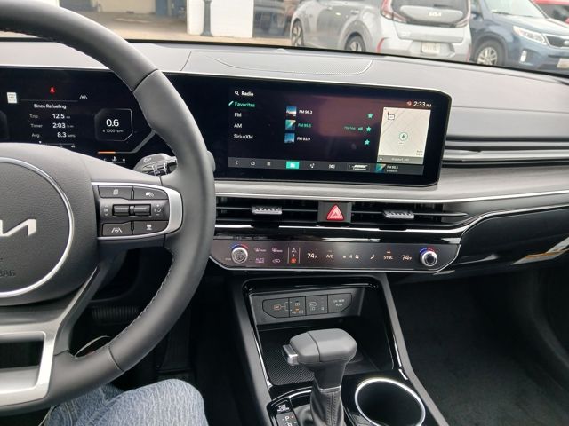 2026 Kia K5 EX - Photo 32