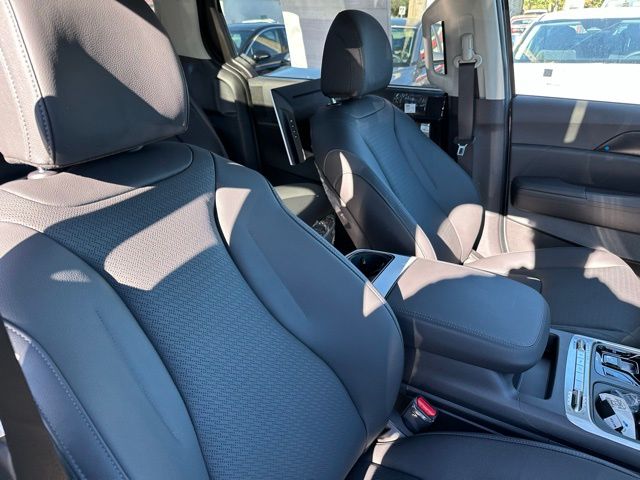 2026 Kia Carnival SX Prestige - Photo 28