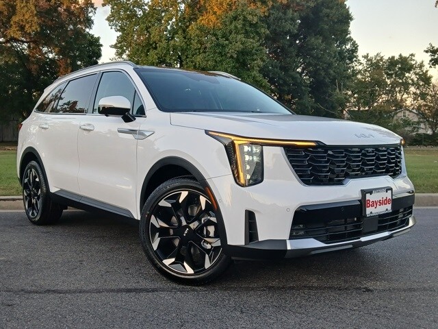 2026 Kia Sorento EX photo 2