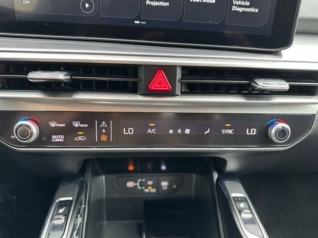 2026 Kia Sorento S - Photo 12