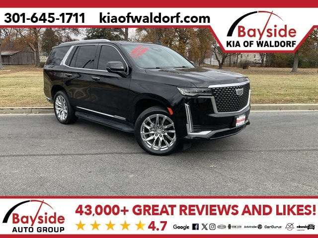 2022 Cadillac Escalade Luxury's photo