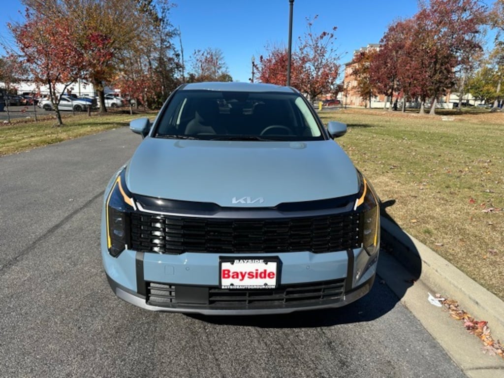 New 2026 Kia Sportage Hybrid S SUV