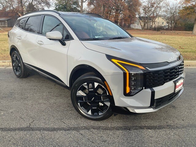 2026 Kia Sportage Hybrid photo 2