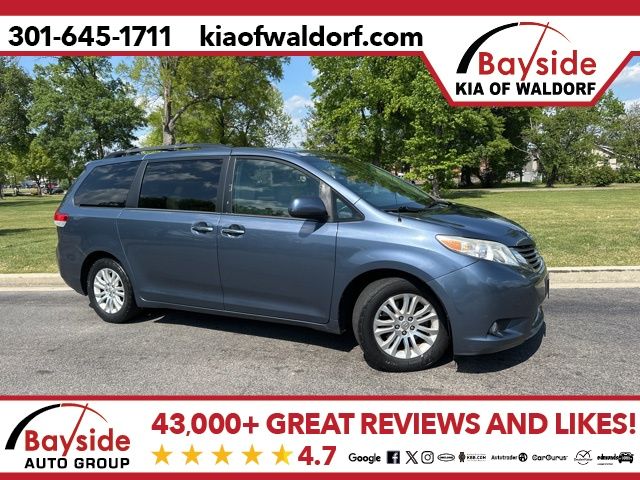 2013 Toyota Sienna XLE