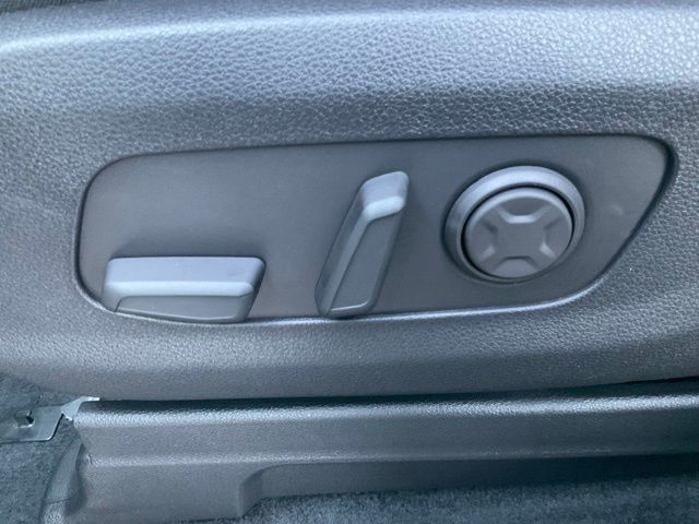 2026 Kia Carnival SX - Photo 42