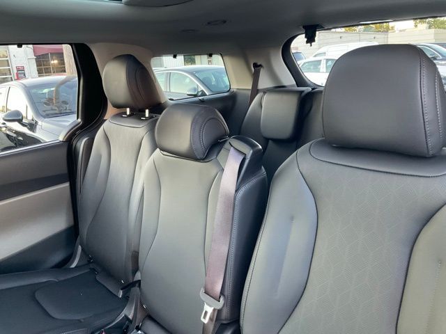 2026 Kia Carnival SX - Photo 44