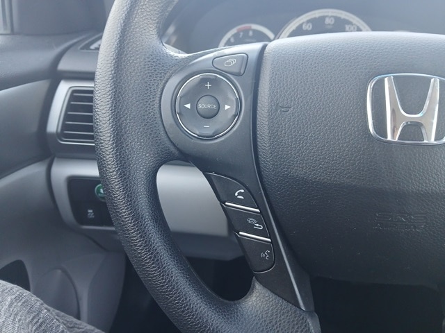 2013 Honda Accord LX photo 21