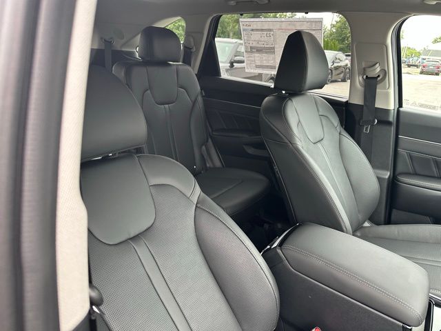 2026 Kia Sorento SX - Photo 27
