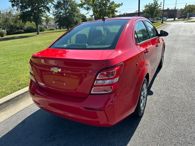 2019 Chevrolet Sonic LS photo 6