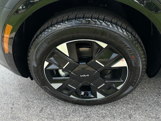 2026 Kia Sportage photo 3
